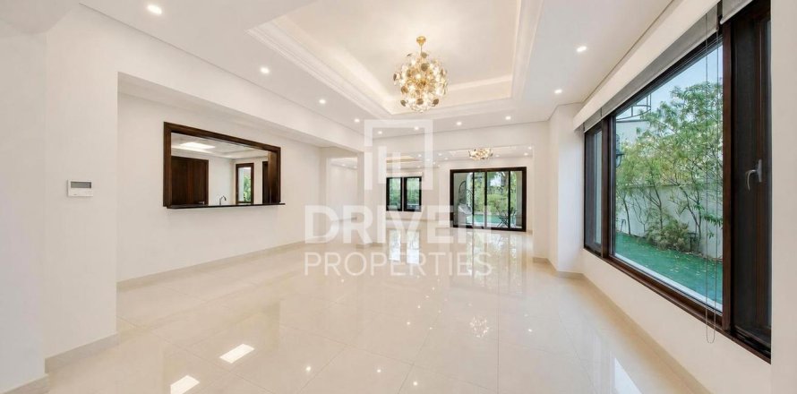Villa de 4 chambres à Mirdif, UAE No. 202556
