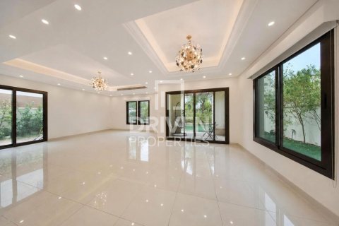 Villa de 4 chambres à Mirdif, UAE No. 202556 8