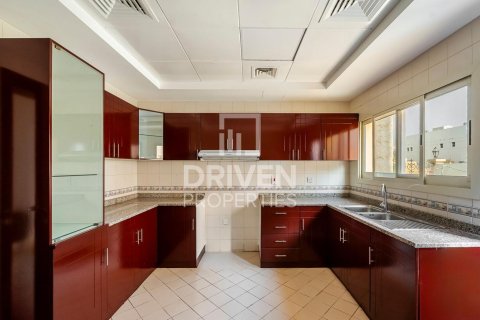 3 غرف نوم فيلا في Mirdif Villas, الإمارات العربية المتحدة رقم 202557 6