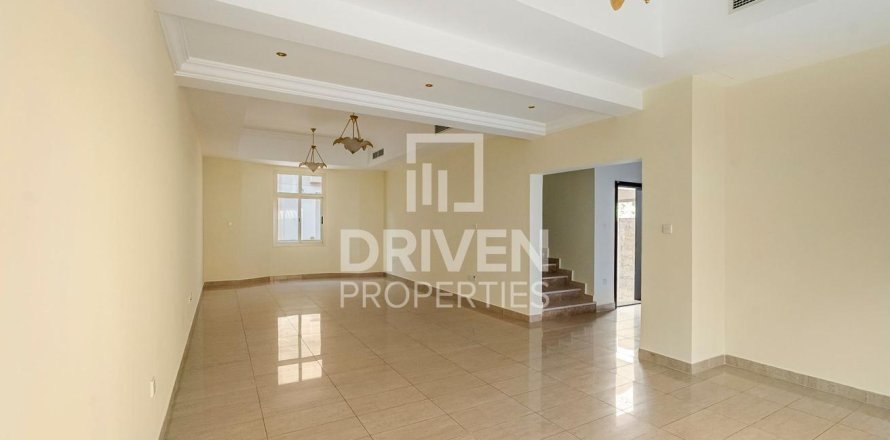 3 غرف نوم فيلا في Mirdif Villas, الإمارات العربية المتحدة رقم 202557