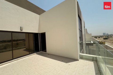 4 bedrooms Townhouse in Dubai, UAE No. 198530 4