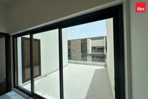 4 bedrooms Townhouse in Dubai, UAE No. 198530 16