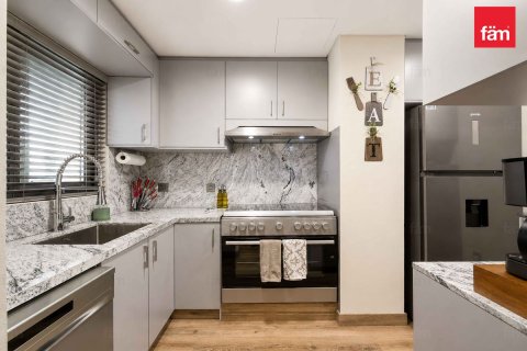 3 bedrooms Townhouse in Dubai, UAE No. 198531 3