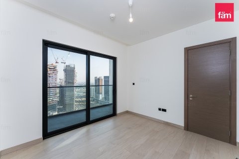 2 bedrooms Apartment in Dubai, UAE No. 145221 12
