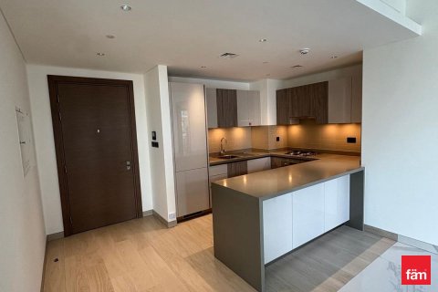 2 bedrooms Apartment in Dubai, UAE No. 145221 3