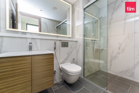 2 bedrooms Apartment in Dubai, UAE No. 145221 26