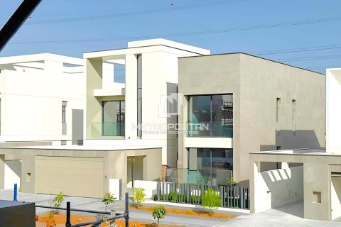 4 bedrooms Villa No. 128734 11