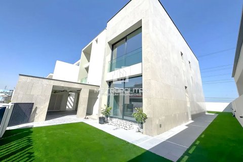 4 bedrooms Villa No. 128734 3