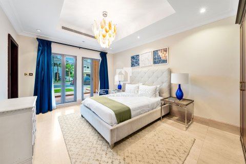 Вилла с 7 спальнями №128737 12