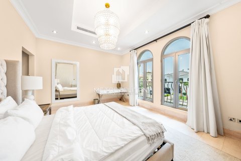 Вилла с 7 спальнями №128737 25