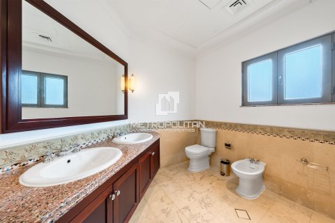 Вилла с 7 спальнями №128737 14