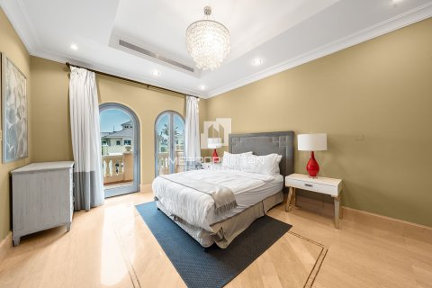 Вилла с 7 спальнями №128737 22