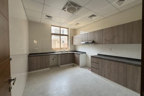 4 bedrooms Villa in Al Sufouh, UAE No. 199753 9