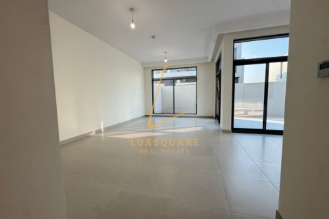 4 bedrooms Villa in The Pulse, UAE No. 144749 16