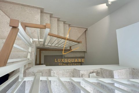 4 bedrooms Villa in The Pulse, UAE No. 144749 11