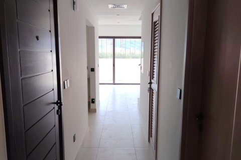Villa de 4 dormitorios en Damac Lagoons, UAE No. 187227 14