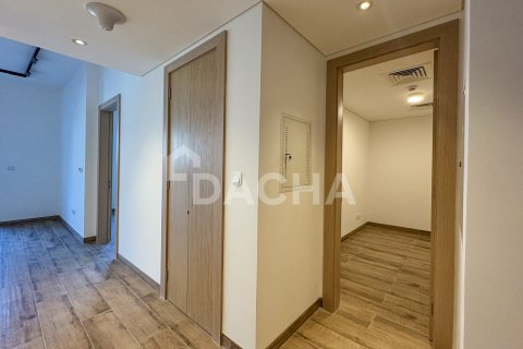 Apartment de 2 dormitorios en District 11, UAE No. 155860 27