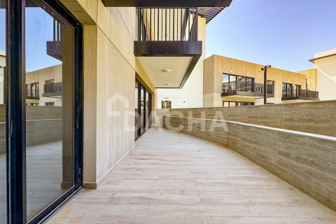 Apartment de 2 dormitorios en District 11, UAE No. 155860 25