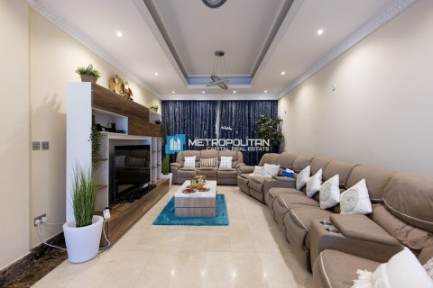 Вилла с 4 спальнями  №119110 6