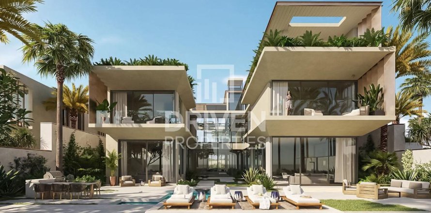 5 bedrooms Penthouse in The Crescent, UAE No. 200685
