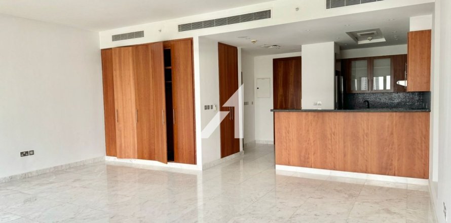 Appartement de Studio à Central Park Tower, UAE No. 90917