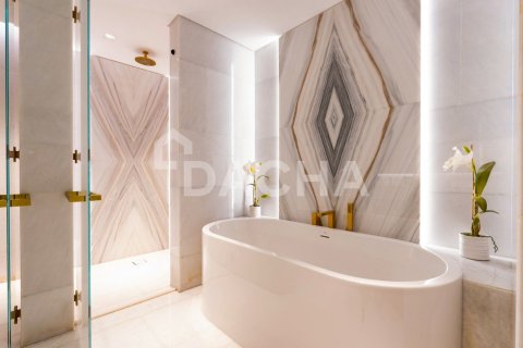 Квартира с 1 спальней в FIVE Palm Jumeirah, ОАЭ №155825 5