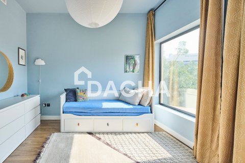 Вилла с 2 спальнями в Jumeirah Village Triangle, ОАЭ №155333 10