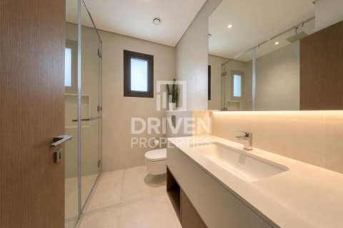 4 bedrooms Villa in District One, UAE No. 204103 22