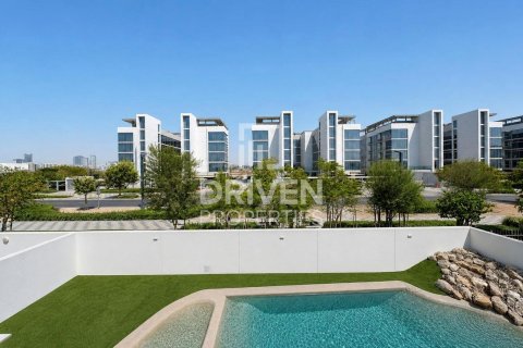 4 bedrooms Villa in District One, UAE No. 204103 25