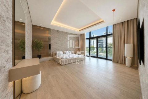 4 bedrooms Villa in District One, UAE No. 204103 10