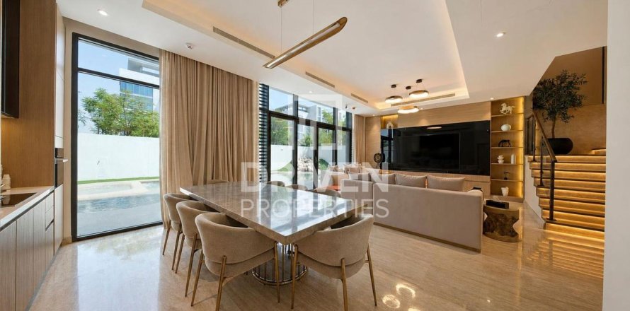 4 bedrooms Villa in District One, UAE No. 204103