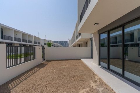 4 bedrooms Villa in Town Square, UAE No. 152485 17