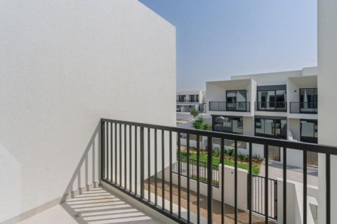 4 bedrooms Villa in Town Square, UAE No. 152485 9