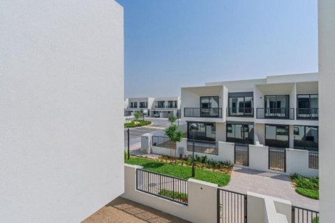 4 bedrooms Villa in Town Square, UAE No. 152485 13