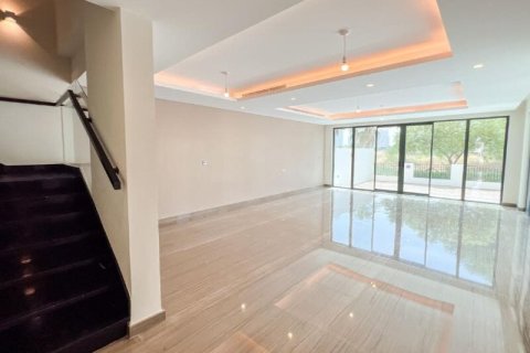 Villa de 6 dormitorios en DAMAC Hills (Akoya by DAMAC), UAE No. 152484 5