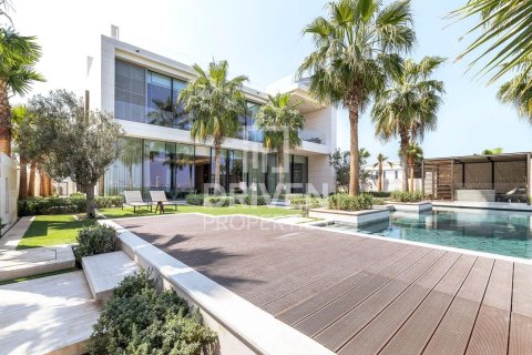 Villa de 5 dormitorios en Jumeirah Bay Island, UAE No. 137656 14