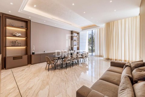 Villa de 5 dormitorios en Jumeirah Bay Island, UAE No. 137656 10