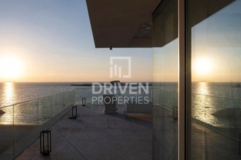 Villa de 5 dormitorios en Jumeirah Bay Island, UAE No. 137655 4