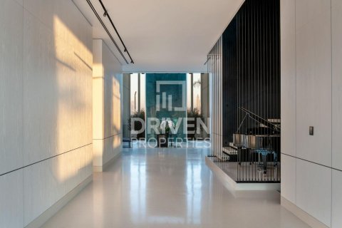 Villa de 5 dormitorios en Jumeirah Bay Island, UAE No. 137655 8