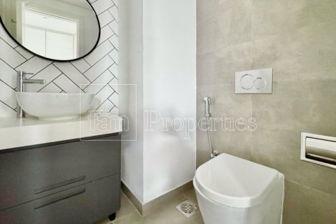 Apartment de 2 dormitorios en Dubai, UAE No. 89184 3