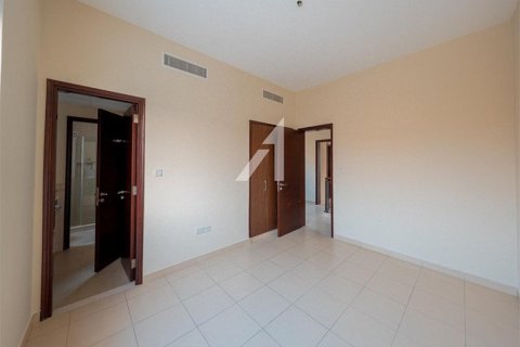 Villa de 3 dormitorios en Dubai, UAE No. 142051 10