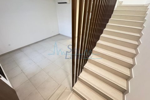 Villa de 5 dormitorios en Jumeirah, UAE No. 142047 3