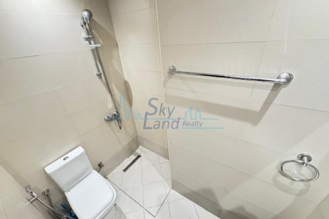 Villa de 5 dormitorios en Jumeirah, UAE No. 142047 18