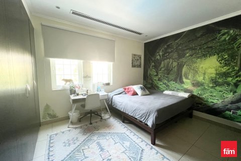 Villa de 4 dormitorios No. 126717 13