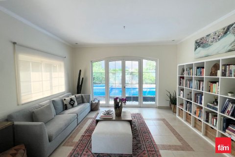 Villa de 4 dormitorios No. 126717 7