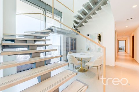 4 bedrooms Apartment in 5242, UAE No. 206082 6