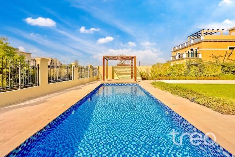 Villa de 4 dormitorios en Legacy, UAE No. 206079 11