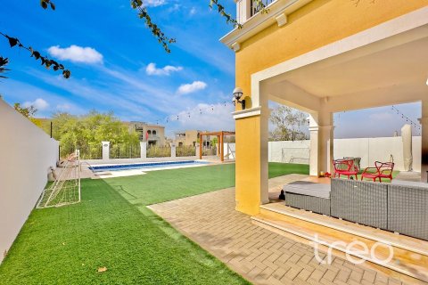 Villa de 4 dormitorios en Legacy, UAE No. 206080 15