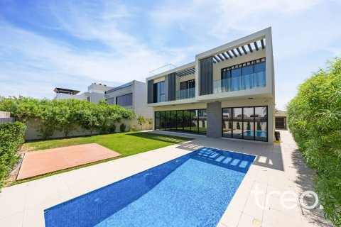 Вилла с 5 спальнями в Jumeirah Park, ОАЭ №206078