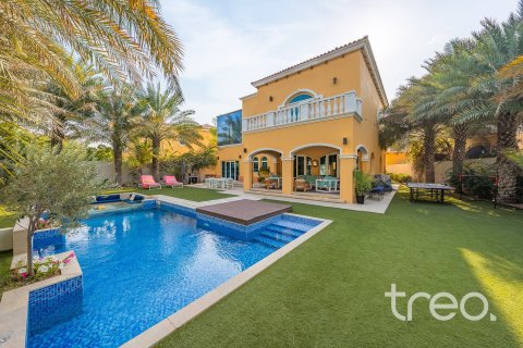 Villa de 5 dormitorios en Legacy, UAE No. 206081 17